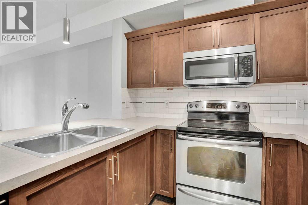 319, 20 Royal Oak Plaza Nw, Calgary, Alberta  T3G 0E6 - Photo 10 - A2292135