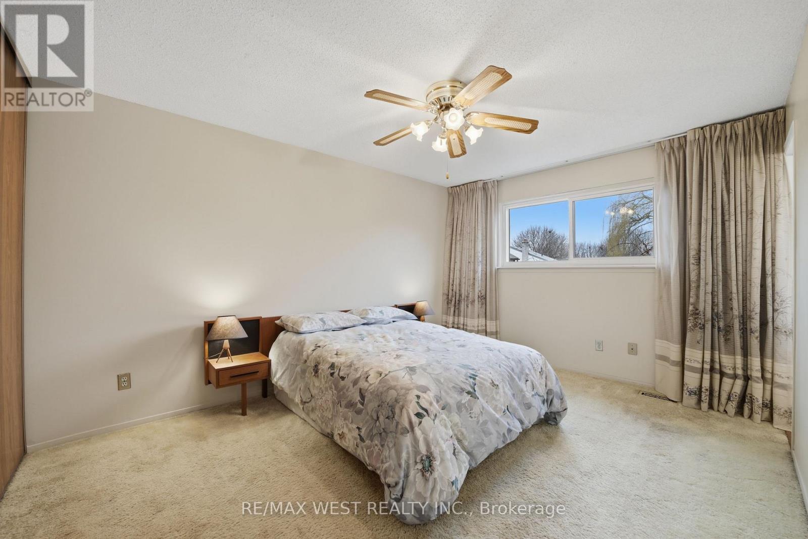 60 Majestic Crescent, Brampton, Ontario  L6S 3N2 - Photo 7 - W12919612