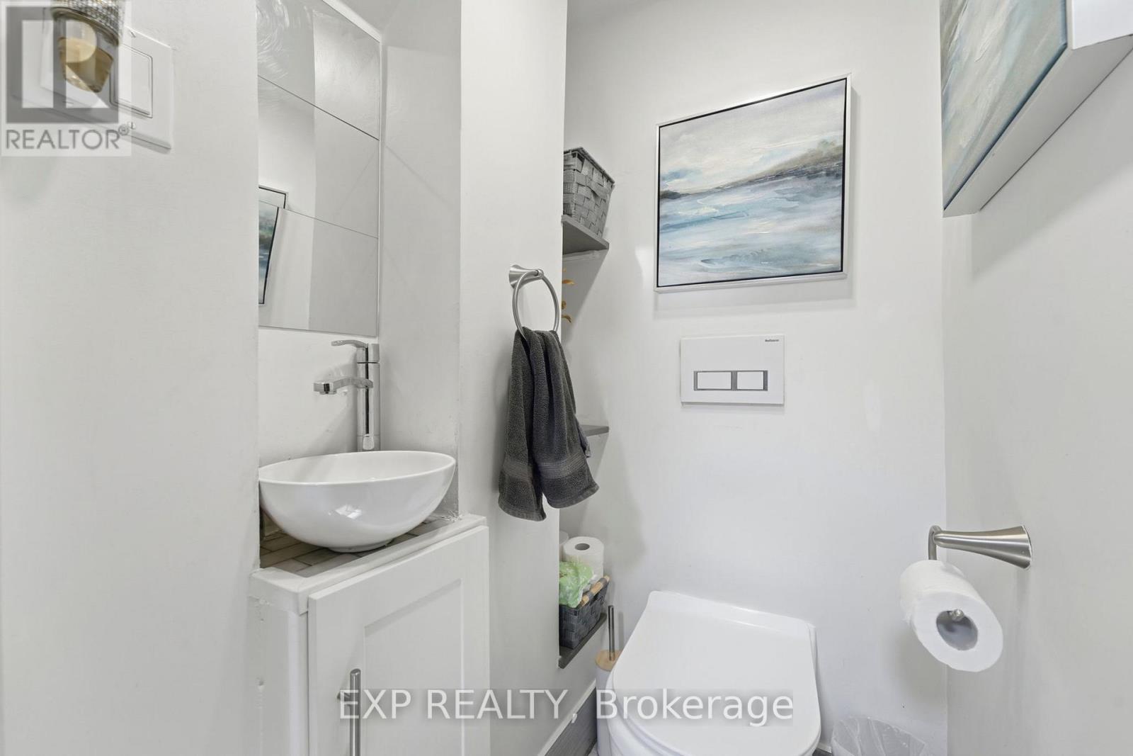 131 Dalrymple Drive, Toronto, Ontario  M6N 4S2 - Photo 15 - W12919626