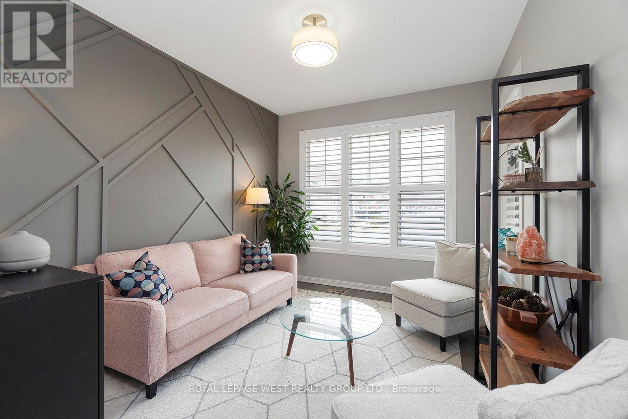 162 Willet Terrace, Milton, Ontario  L9T 1N1 - Photo 7 - W12919664