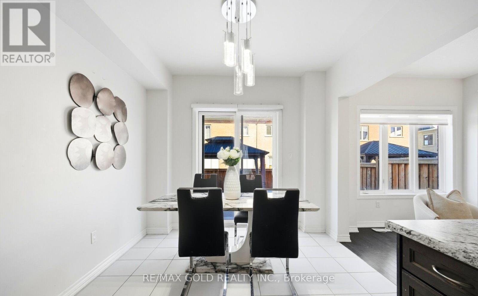 15 Hines Street, Brampton, Ontario  L7A 4X4 - Photo 21 - W12919672