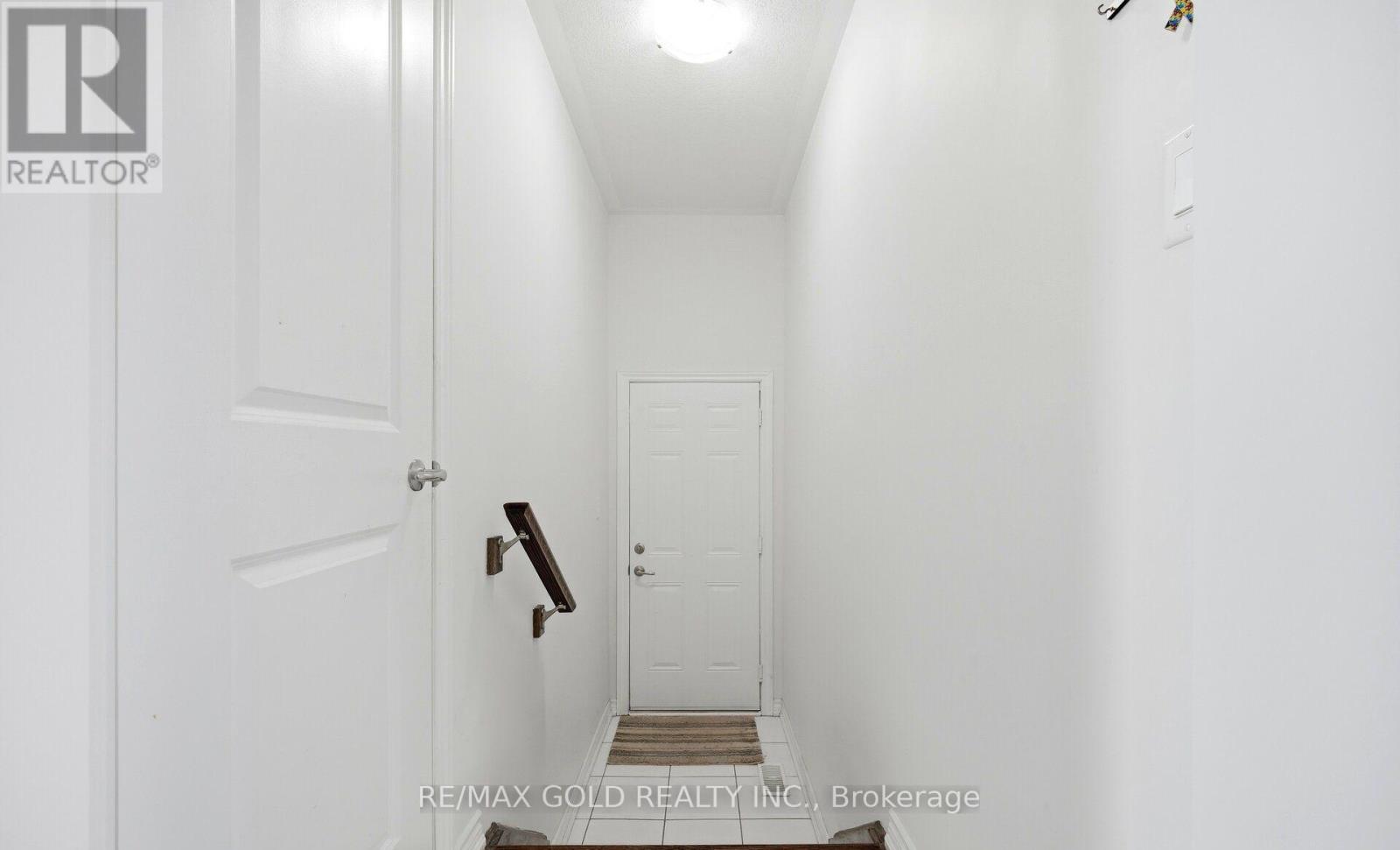 15 Hines Street, Brampton, Ontario  L7A 4X4 - Photo 27 - W12919672