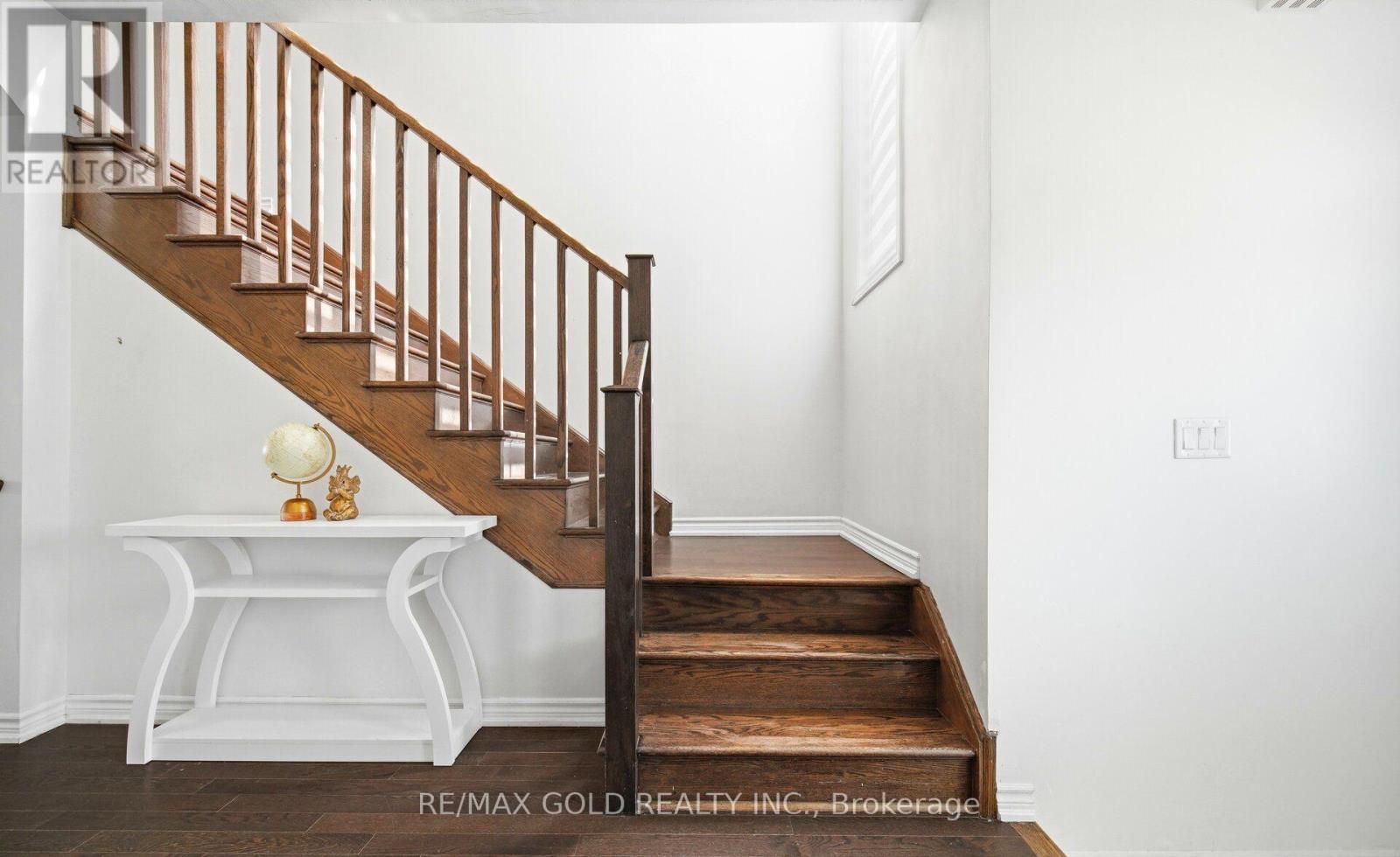 15 Hines Street, Brampton, Ontario  L7A 4X4 - Photo 28 - W12919672