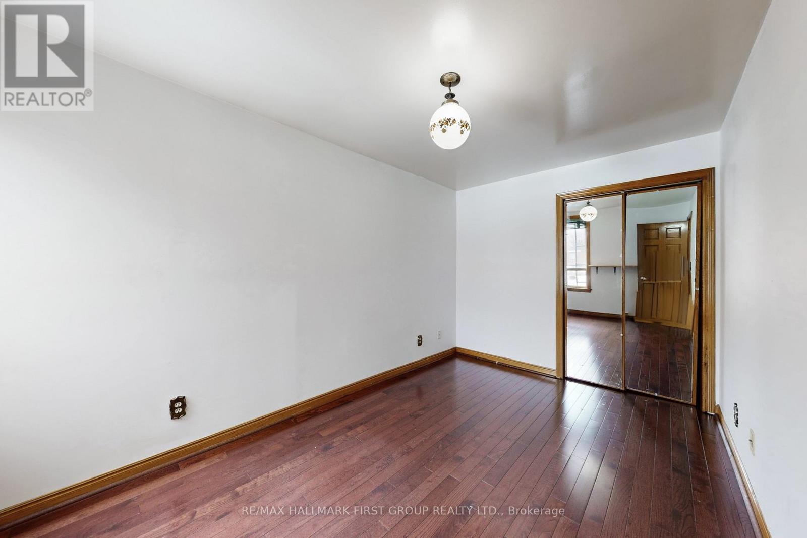 480 Lansdowne Avenue, Toronto, Ontario  M6H 3Y3 - Photo 24 - W12919682