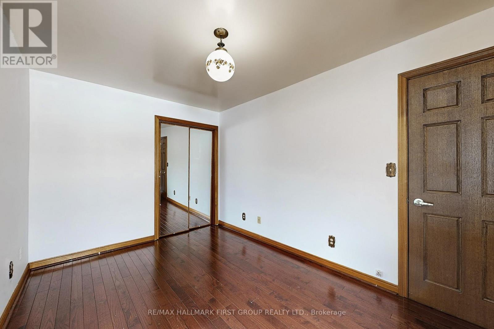 480 Lansdowne Avenue, Toronto, Ontario  M6H 3Y3 - Photo 25 - W12919682