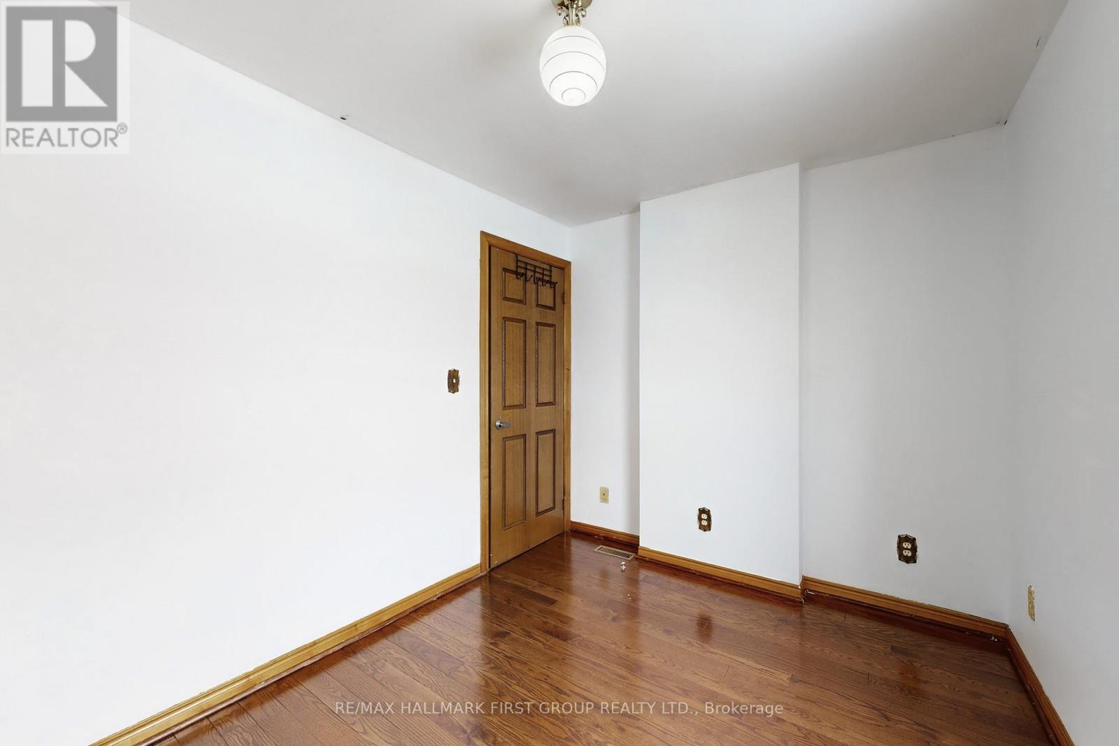 480 Lansdowne Avenue, Toronto, Ontario  M6H 3Y3 - Photo 28 - W12919682