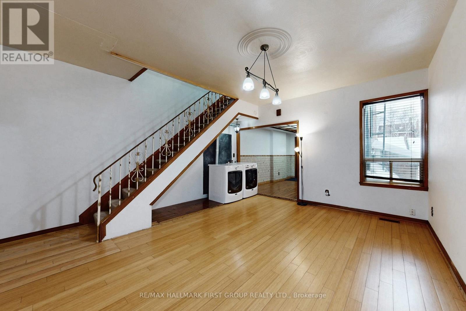 480 Lansdowne Avenue, Toronto, Ontario  M6H 3Y3 - Photo 7 - W12919682