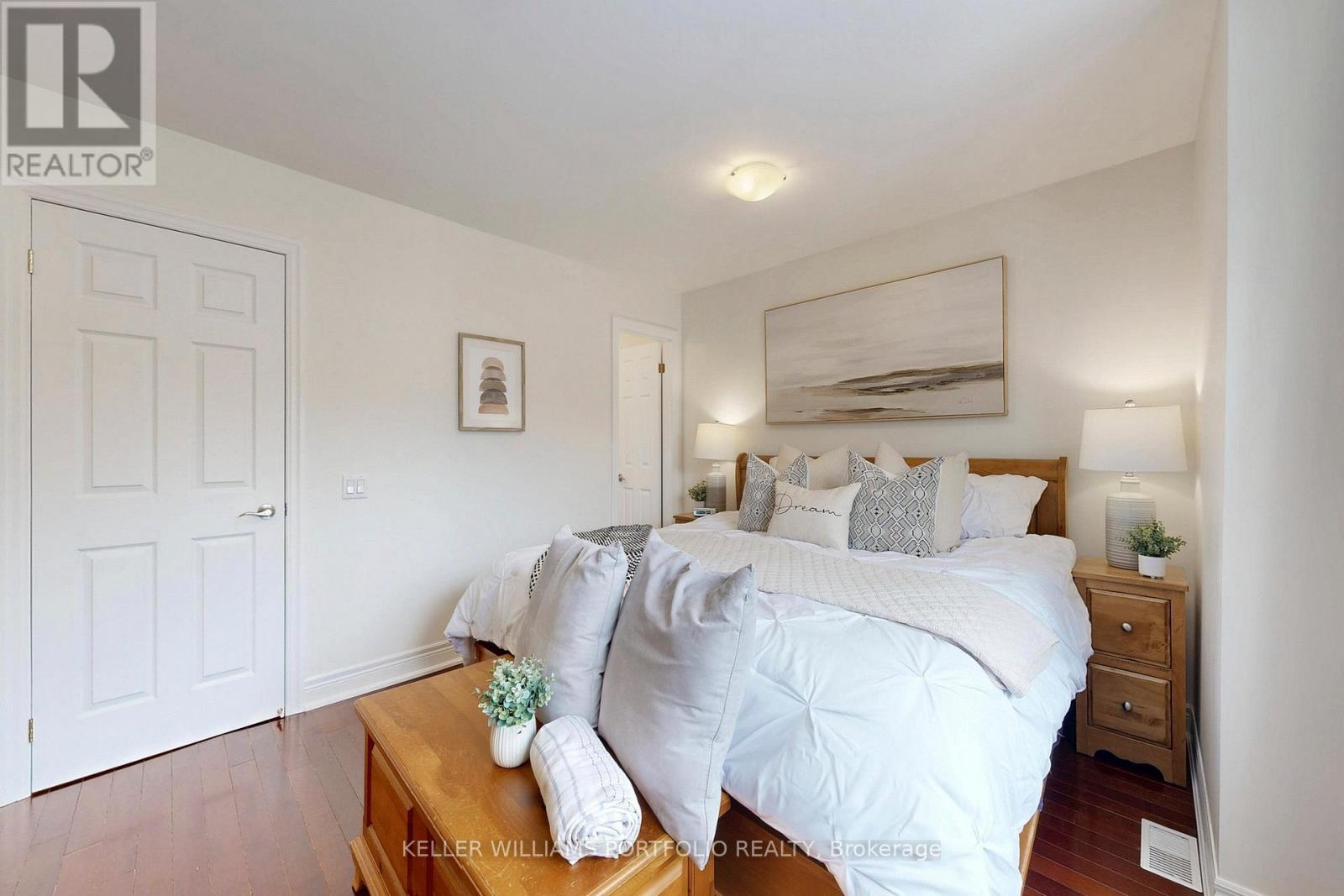 49 Dolphin Drive, Toronto, Ontario  M1L 1N5 - Photo 20 - E12899506