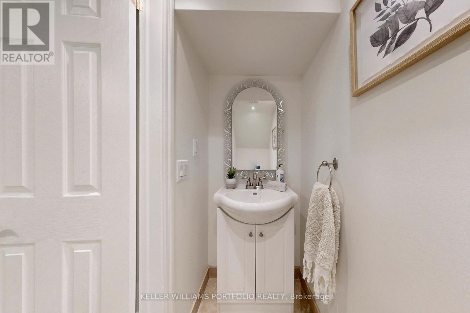 49 Dolphin Drive, Toronto, Ontario  M1L 1N5 - Photo 37 - E12899506