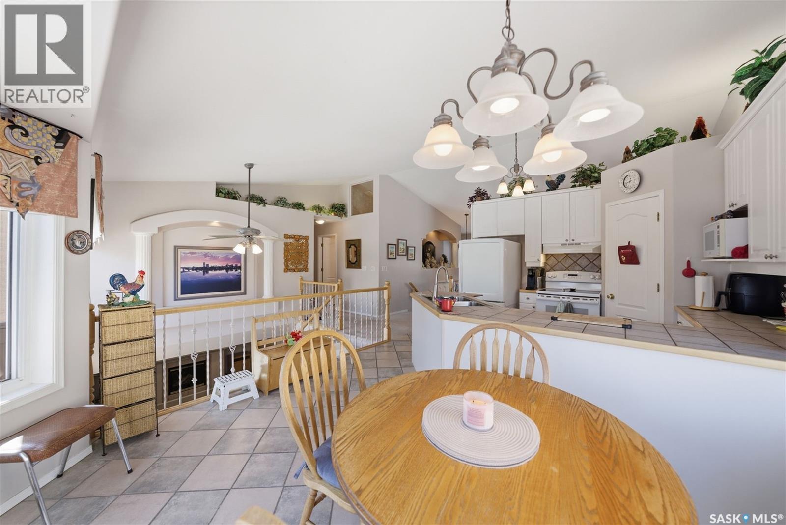 707 Bayview Close, Saskatoon, Saskatchewan  S7V 1B7 - Photo 14 - SK031274