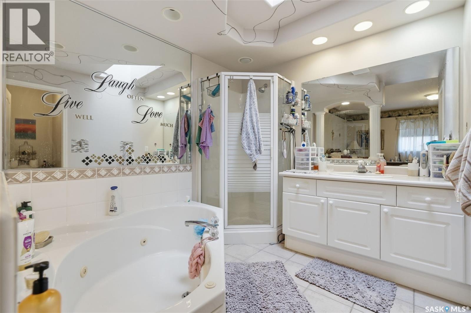 707 Bayview Close, Saskatoon, Saskatchewan  S7V 1B7 - Photo 17 - SK031274