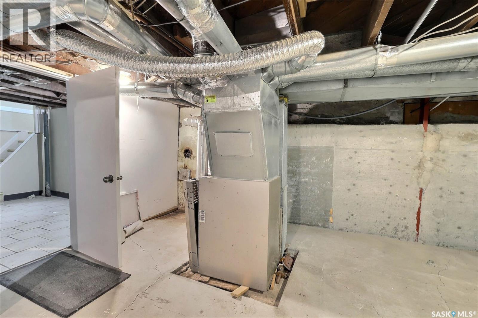 1947 Montague Street, Regina, Saskatchewan  S4T 3J6 - Photo 28 - SK031269