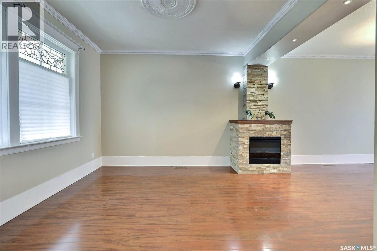 1947 Montague Street, Regina, Saskatchewan  S4T 3J6 - Photo 4 - SK031269