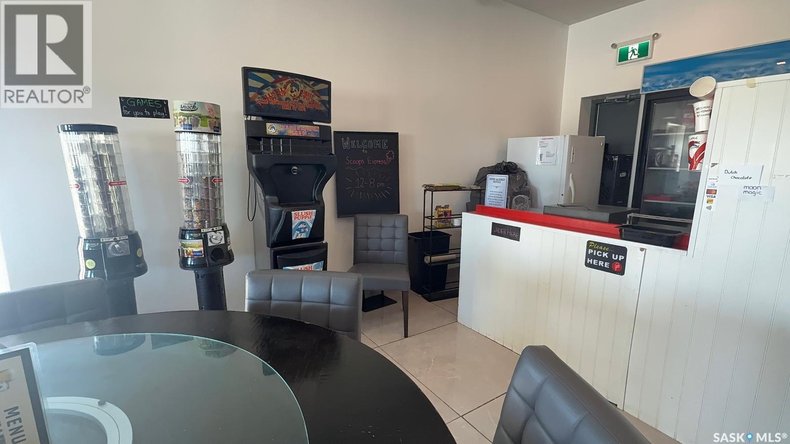 531 South Service Road, Wynyard, Saskatchewan  S0A 4T0 - Photo 12 - SK031134