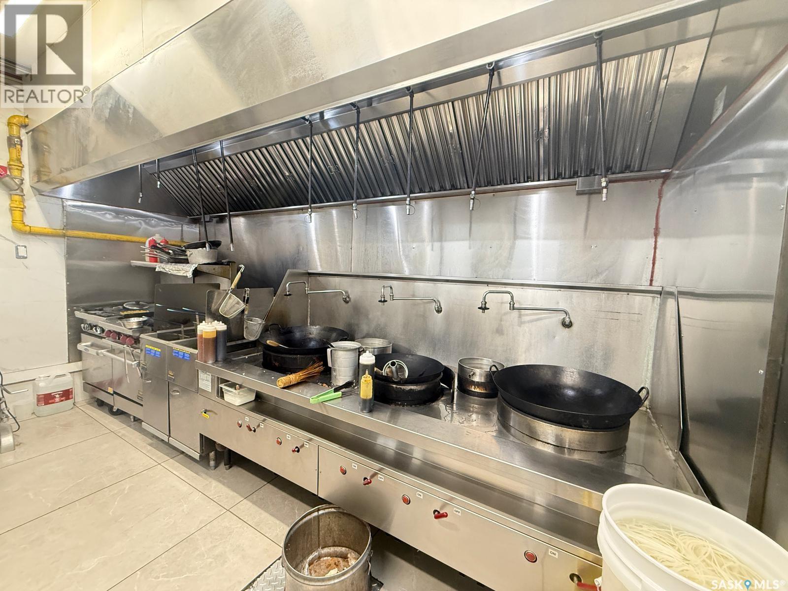 531 South Service Road, Wynyard, Saskatchewan  S0A 4T0 - Photo 23 - SK031134