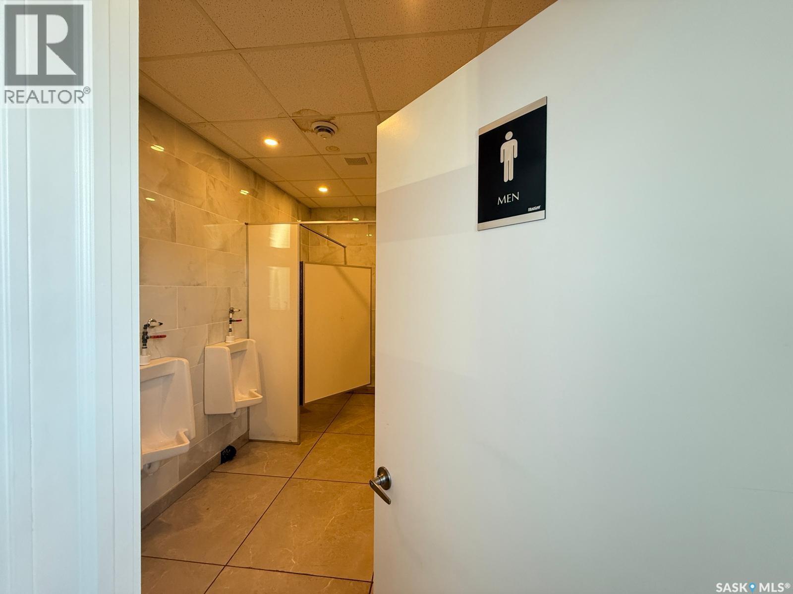 531 South Service Road, Wynyard, Saskatchewan  S0A 4T0 - Photo 31 - SK031134