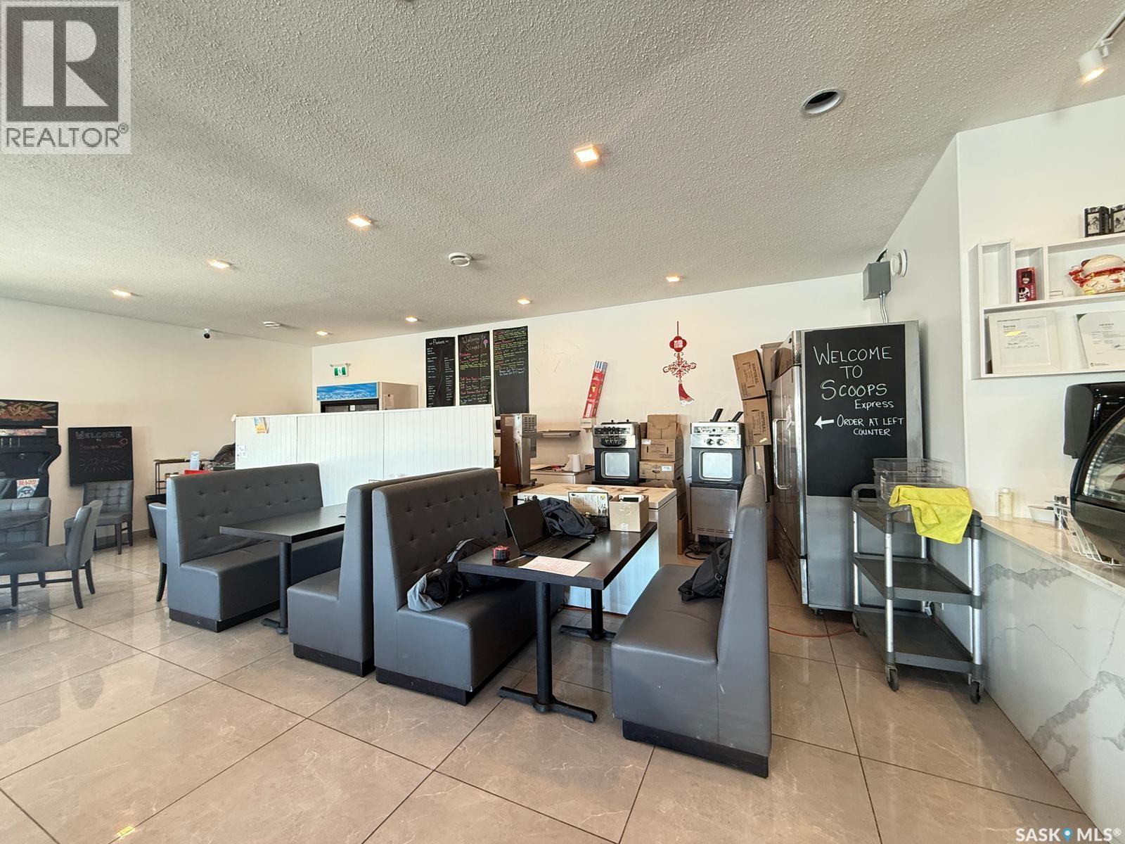 531 South Service Road, Wynyard, Saskatchewan  S0A 4T0 - Photo 7 - SK031134