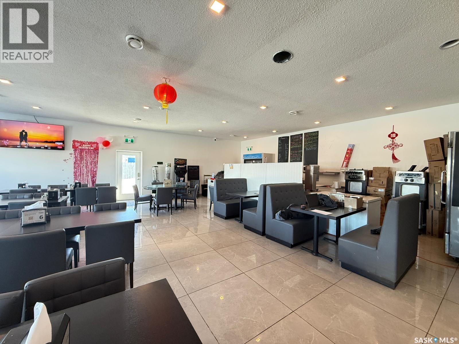 531 South Service Road, Wynyard, Saskatchewan  S0A 4T0 - Photo 8 - SK031134