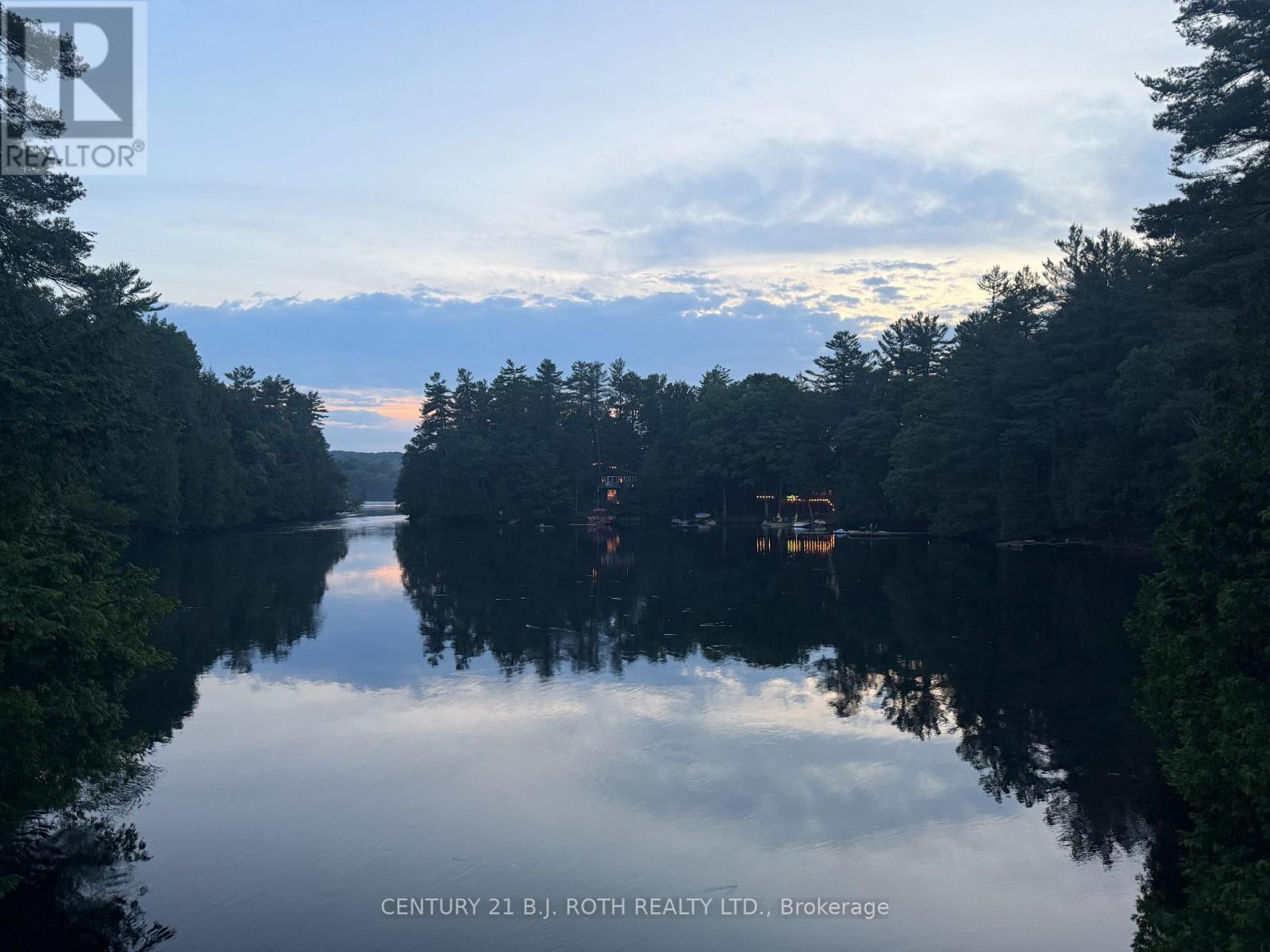 1042 Inukshuk Trail, Minden Hills, Ontario  K0M 2K0 - Photo 25 - X12919586