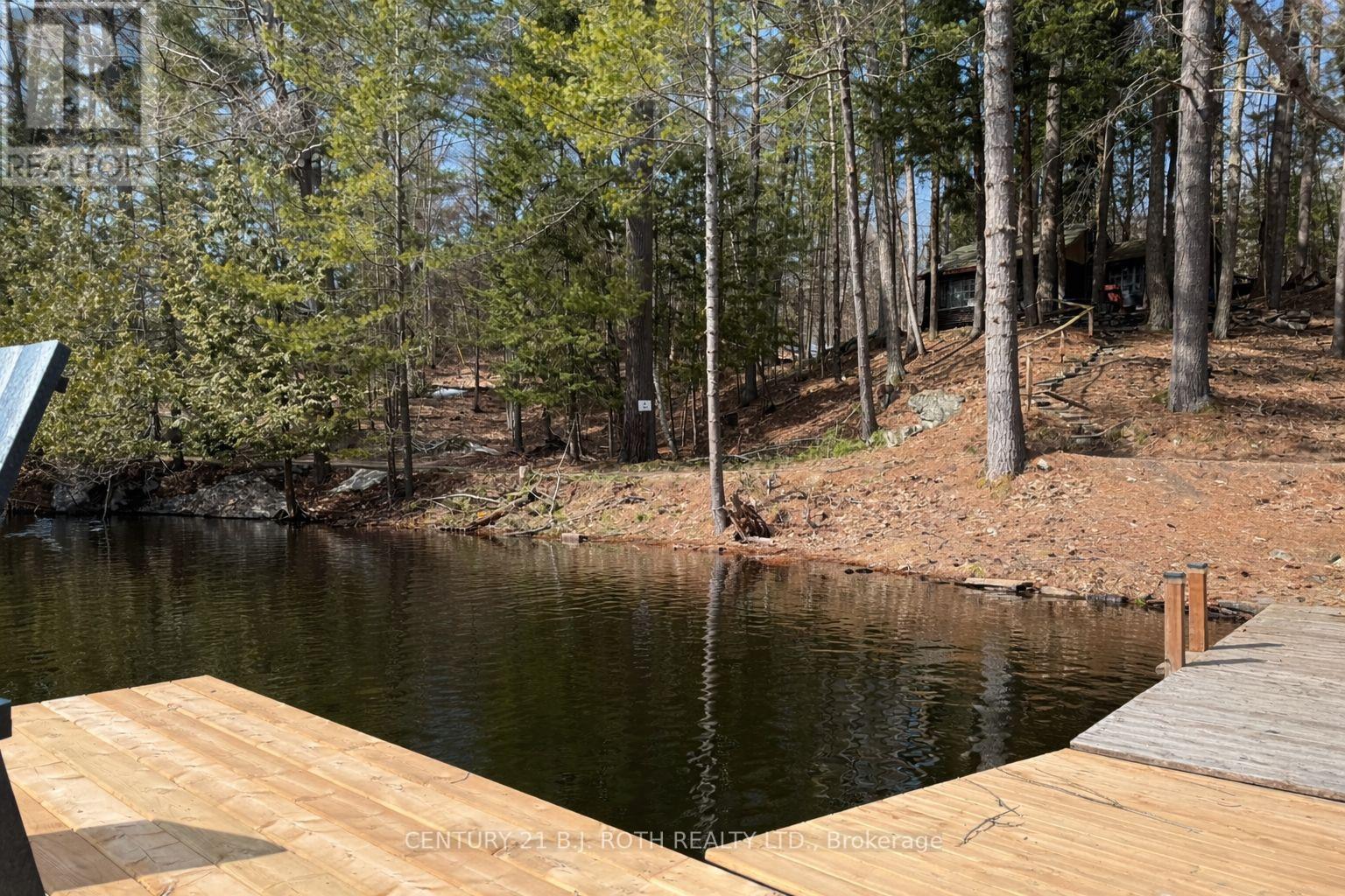 1042 Inukshuk Trail, Minden Hills, Ontario  K0M 2K0 - Photo 31 - X12919586