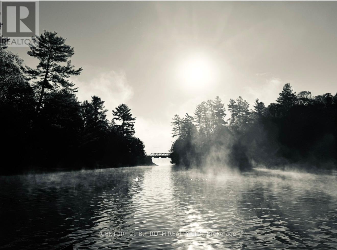 1042 Inukshuk Trail, Minden Hills, Ontario  K0M 2K0 - Photo 32 - X12919586