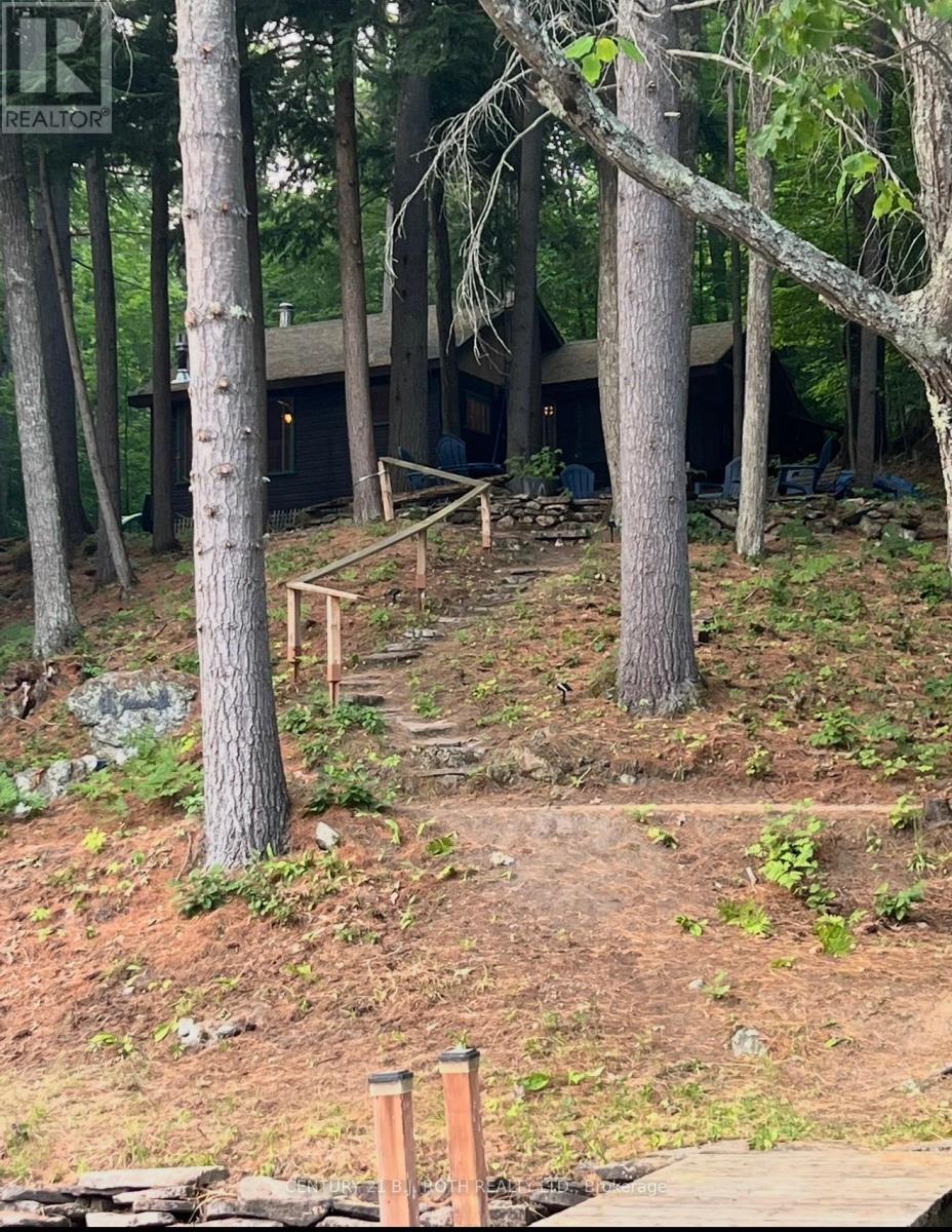 1042 Inukshuk Trail, Minden Hills, Ontario  K0M 2K0 - Photo 33 - X12919586