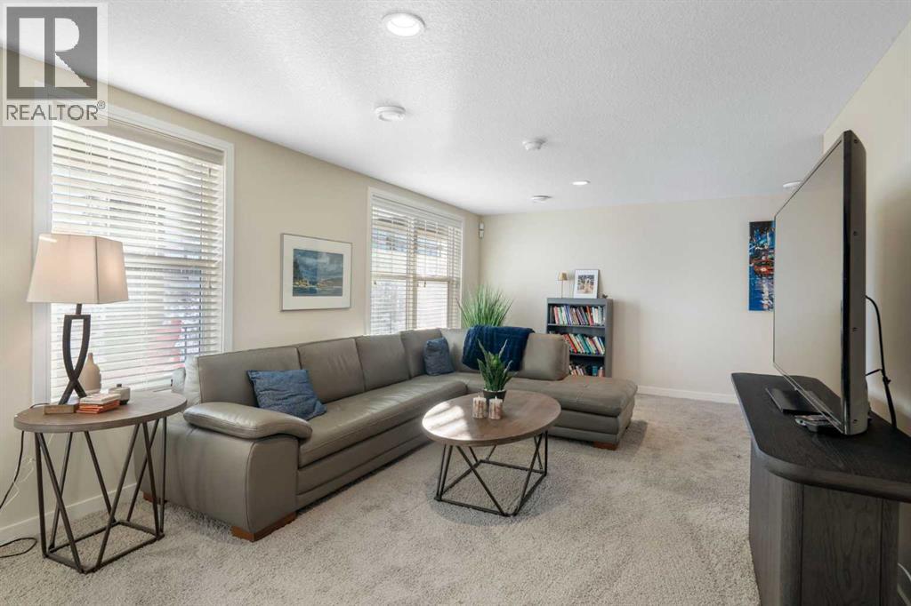 78 Nolan Hill Heights NW, Calgary, Alberta  T3R 0S5 - Photo 6 - A2296297