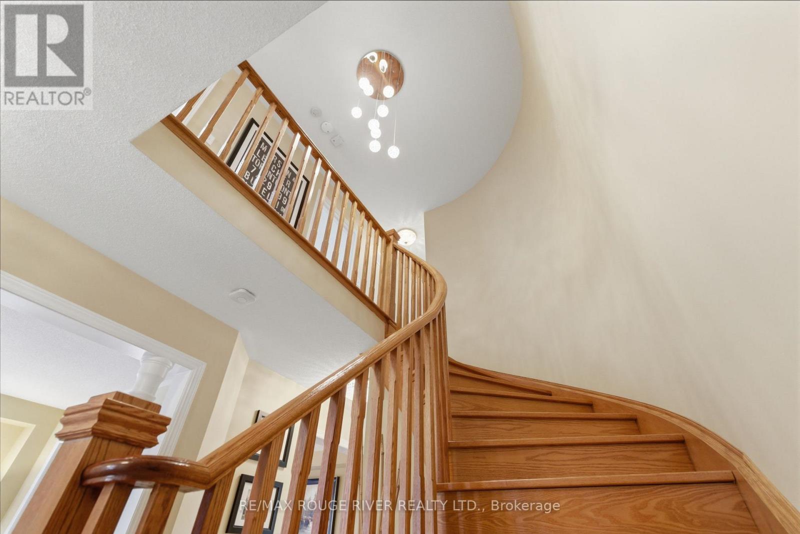 11 Bugelli Drive, Whitby, Ontario  L1R 3B7 - Photo 28 - E12919772