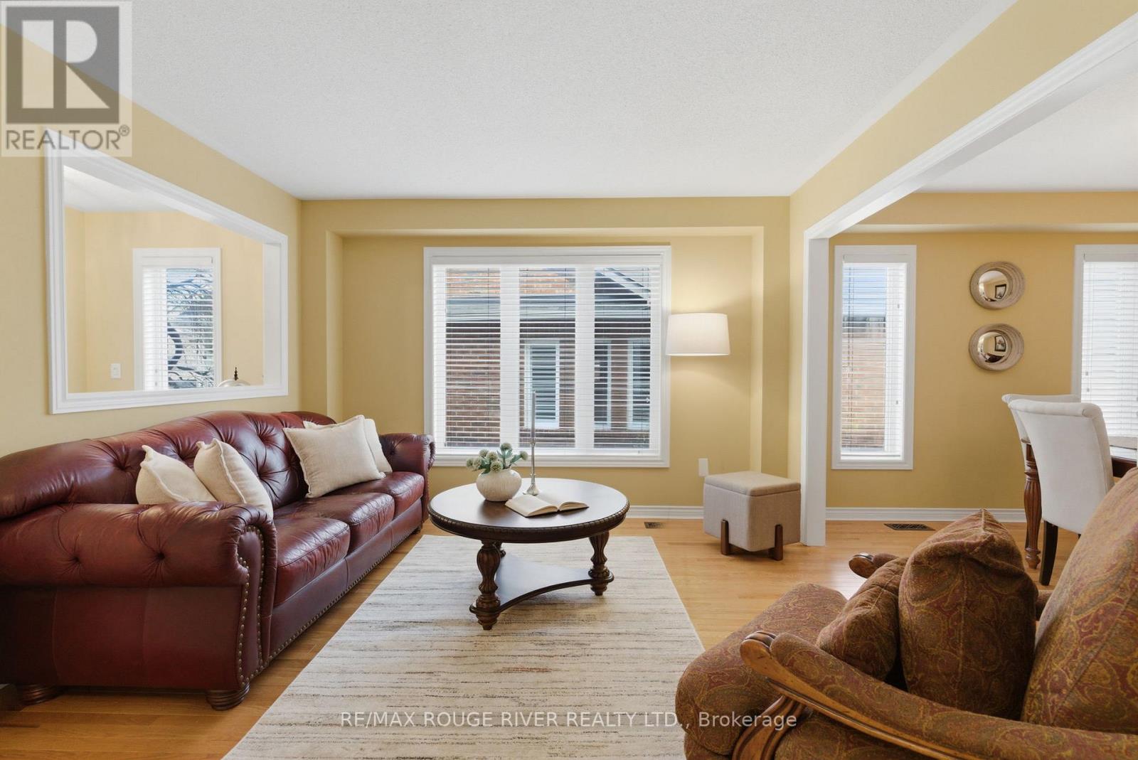 11 Bugelli Drive, Whitby, Ontario  L1R 3B7 - Photo 4 - E12919772