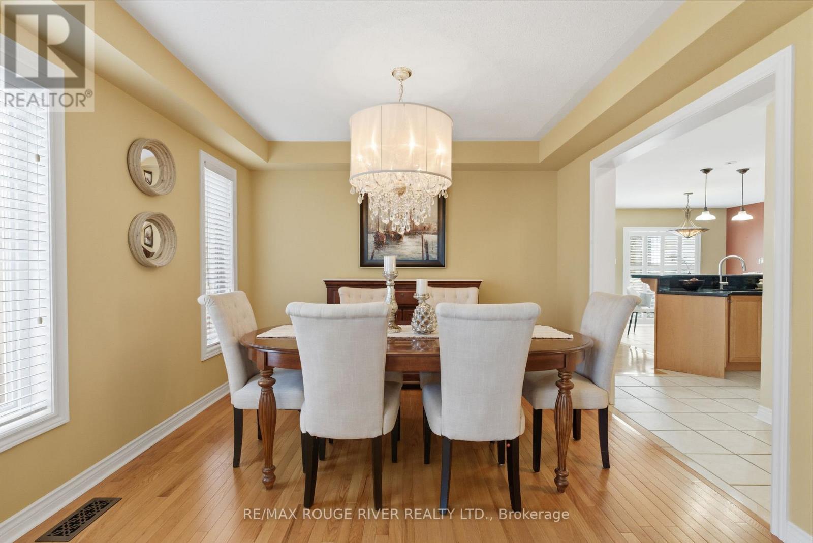 11 Bugelli Drive, Whitby, Ontario  L1R 3B7 - Photo 6 - E12919772