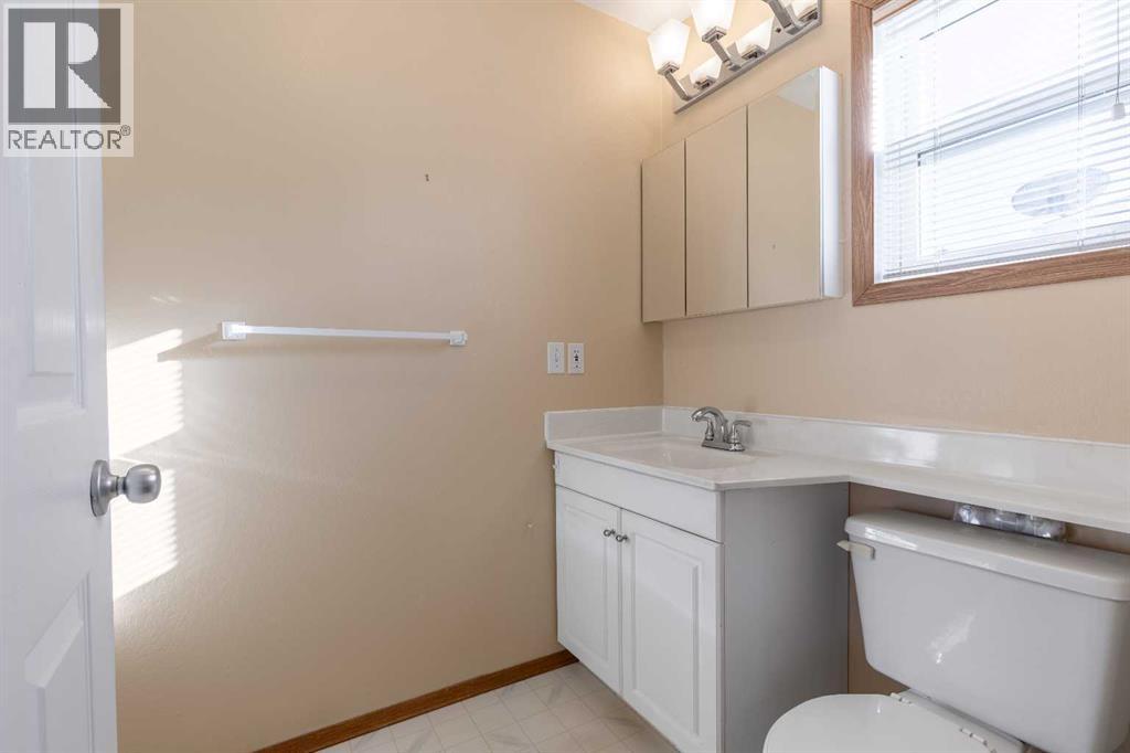 27, 1712 23 Street, Coaldale, Alberta  T1M 1K5 - Photo 19 - A2285508