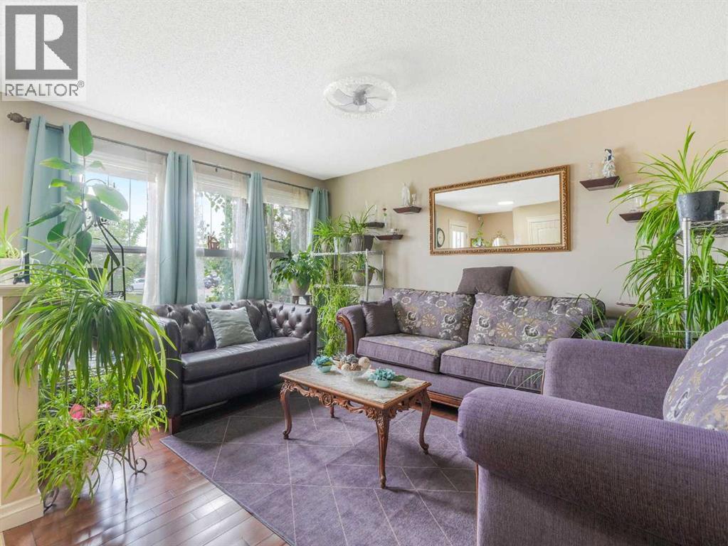 234 Robinson Drive, Leduc, Alberta T9E 0S7 - Photo 6 - A2279746