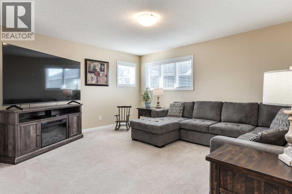 26 Mount Rae Terrace, Okotoks, Alberta  T1S 0M6 - Photo 15 - A2292754