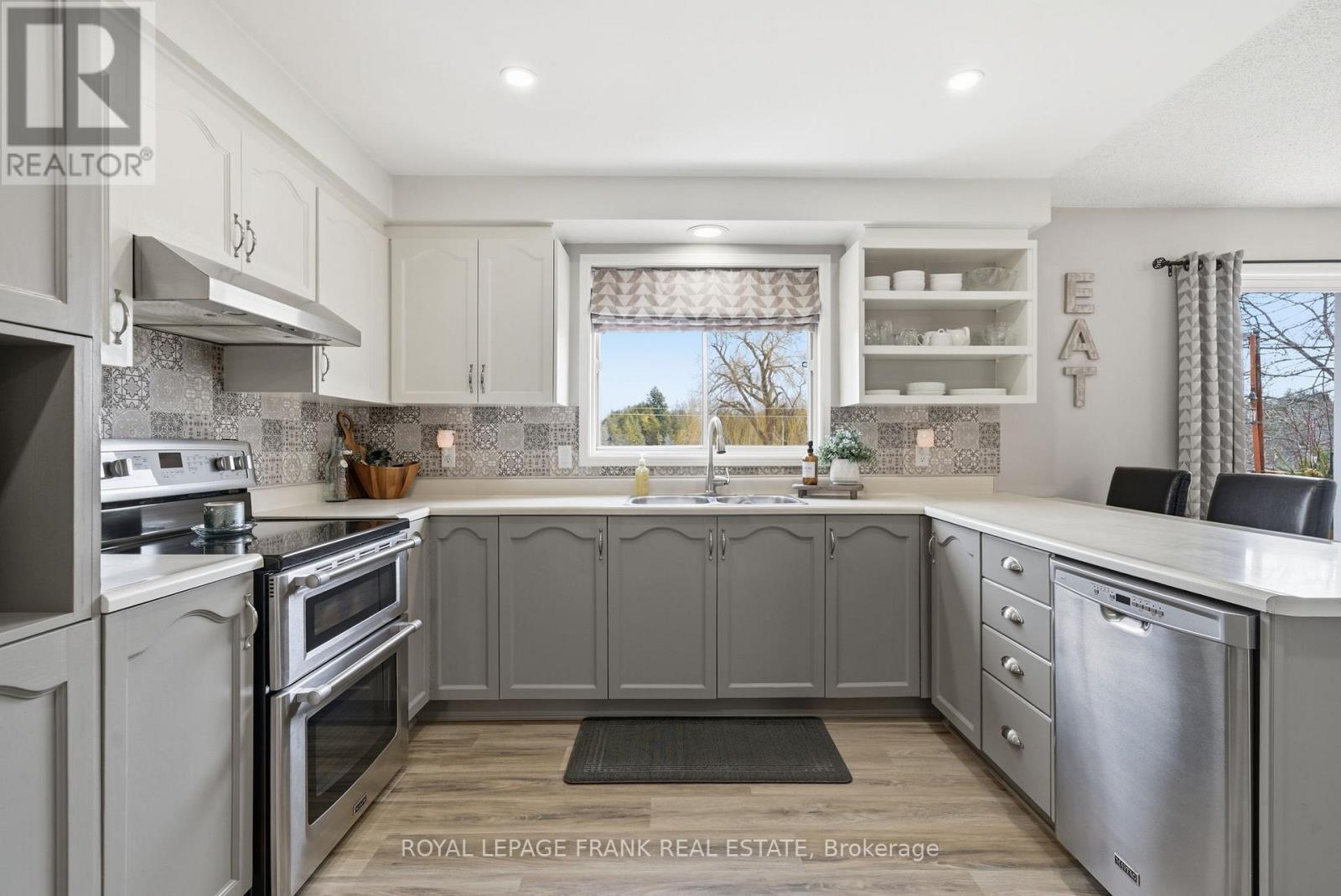 128 River Road, Kawartha Lakes, Ontario  K9V 4R4 - Photo 12 - X12919740