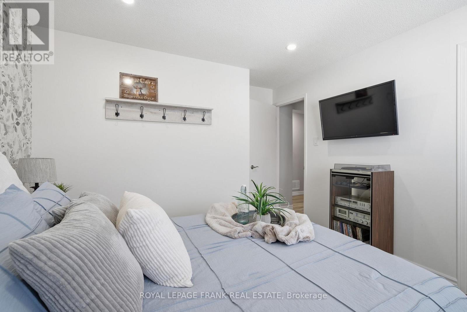 128 River Road, Kawartha Lakes, Ontario  K9V 4R4 - Photo 27 - X12919740