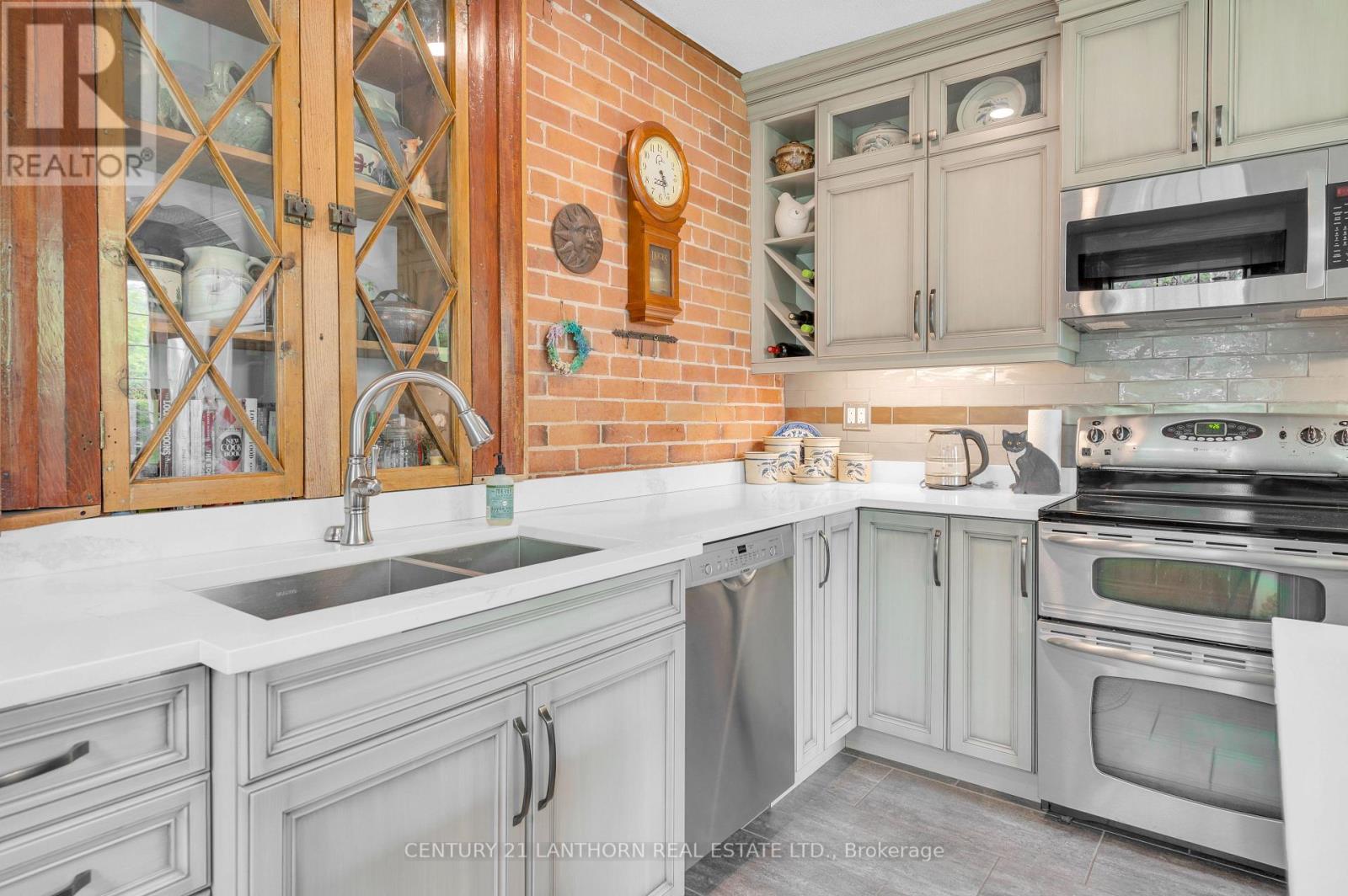 26 Nelson Street, Centre Hastings, Ontario  K0K 2K0 - Photo 13 - X12919874