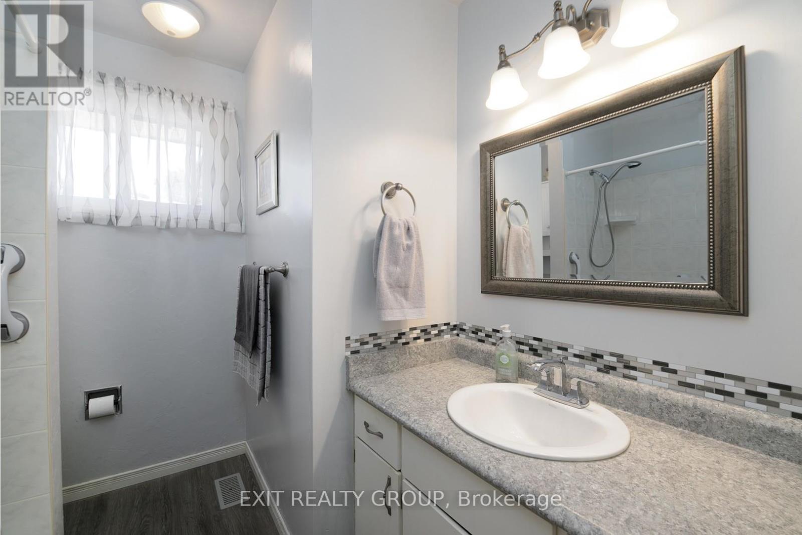 31 Lexington Crescent, Belleville, Ontario  K8P 4L2 - Photo 18 - X12919900