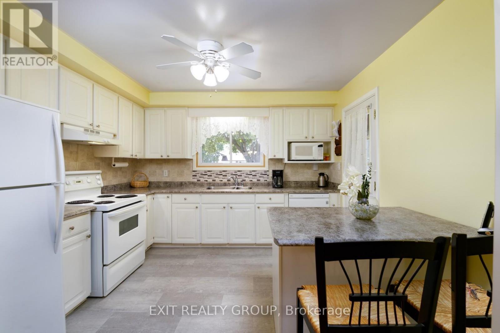 31 Lexington Crescent, Belleville, Ontario  K8P 4L2 - Photo 9 - X12919900