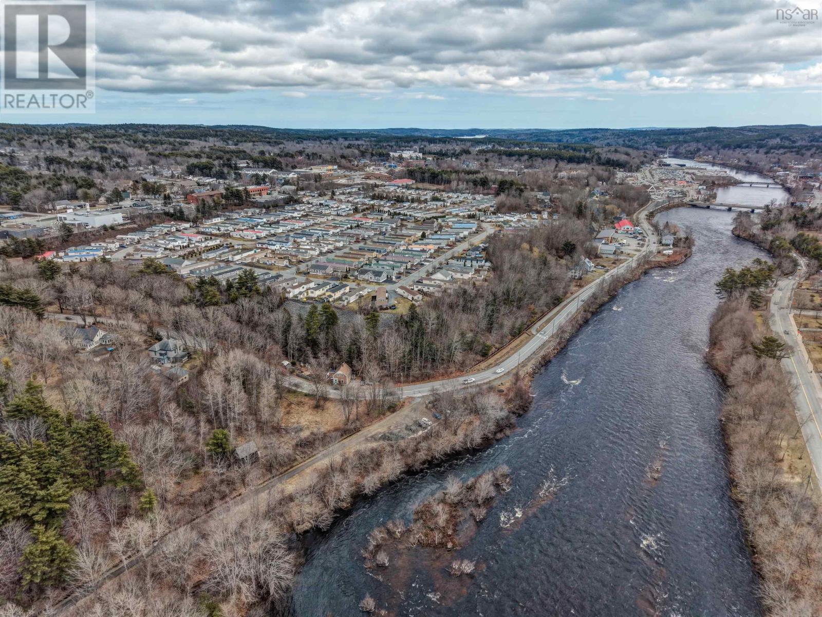 726 Lahave Street, Bridgewater, Nova Scotia  B4V 4E4 - Photo 1 - 202601379
