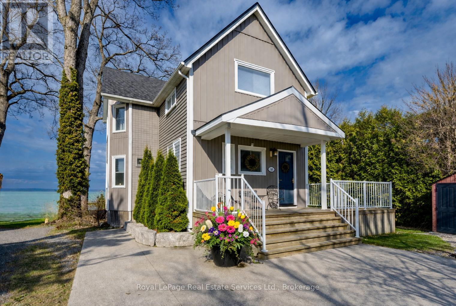 1 Tenth Street, Grimsby, Ontario  L3M 2V2 - Photo 39 - X12919648