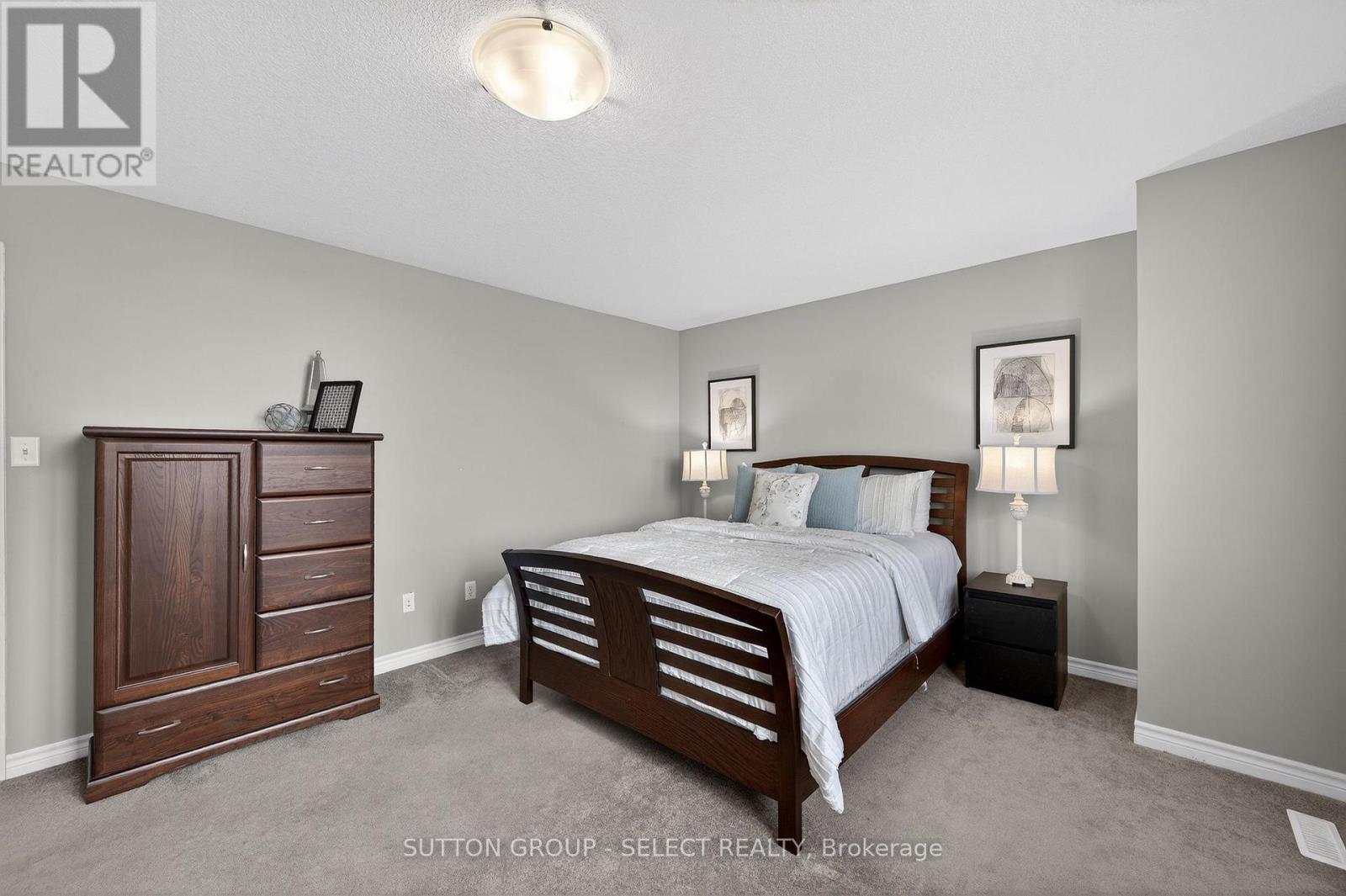 1344 Pleasantview Drive, London North, Ontario  N5X 4P5 - Photo 19 - X12919950