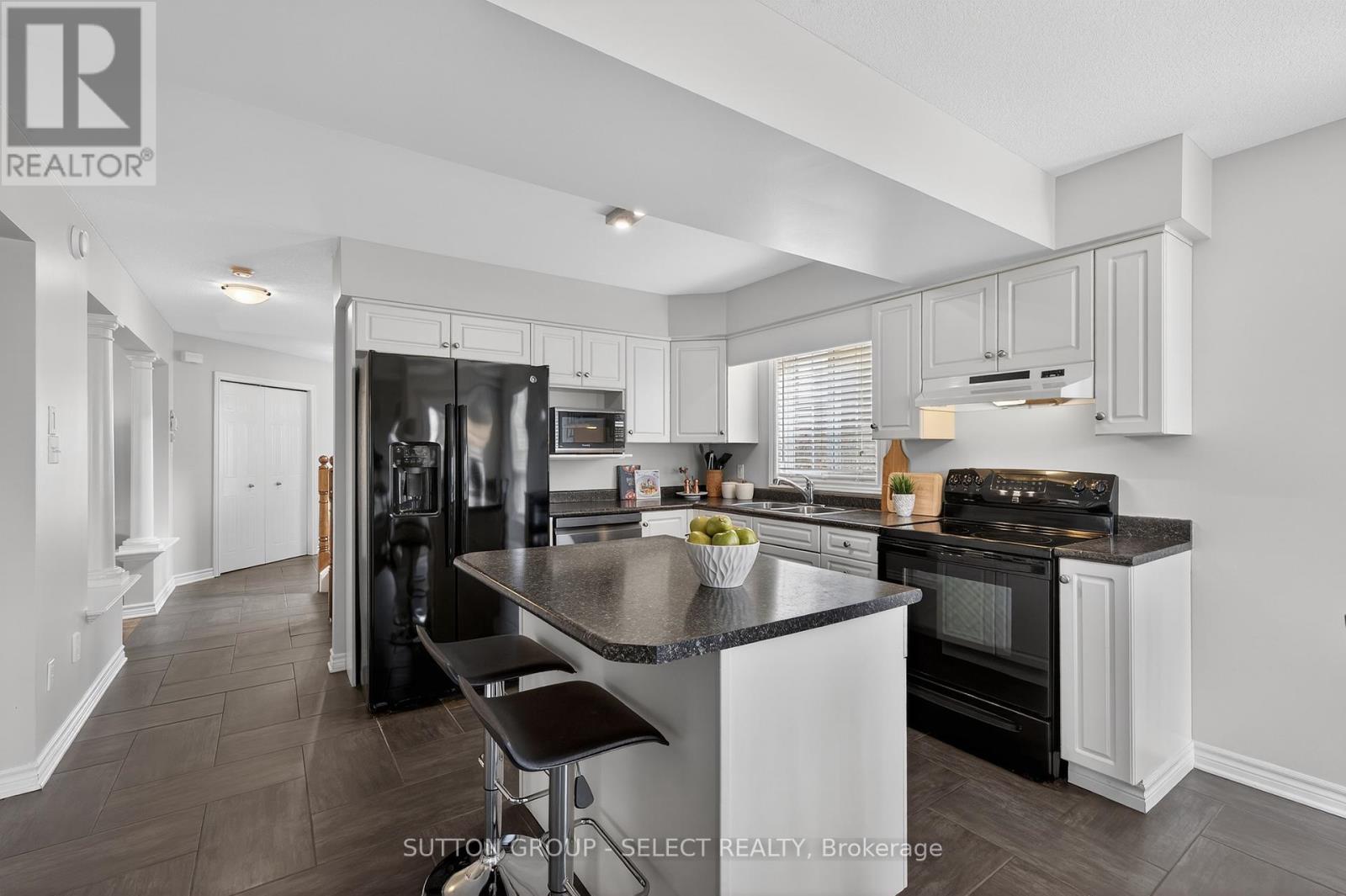 1344 Pleasantview Drive, London North, Ontario  N5X 4P5 - Photo 7 - X12919950