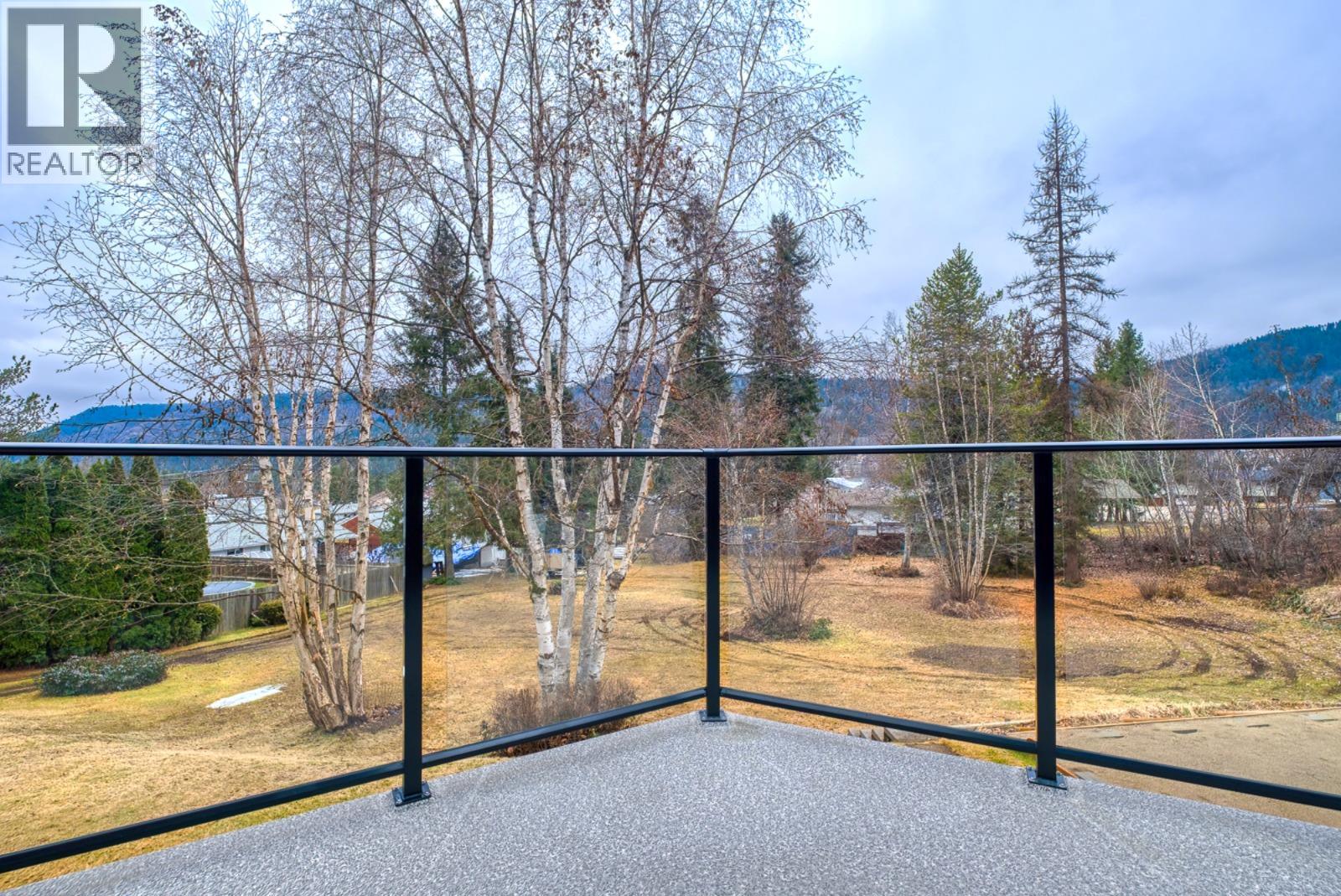 1851 Green Road, Fruitvale, British Columbia  V0G 1Y0 - Photo 44 - 10374914