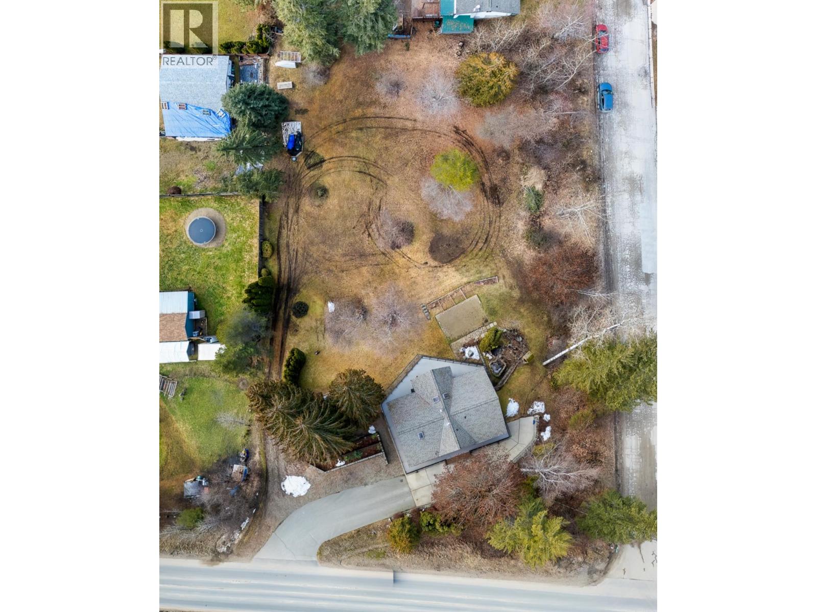 1851 Green Road, Fruitvale, British Columbia  V0G 1Y0 - Photo 60 - 10374914