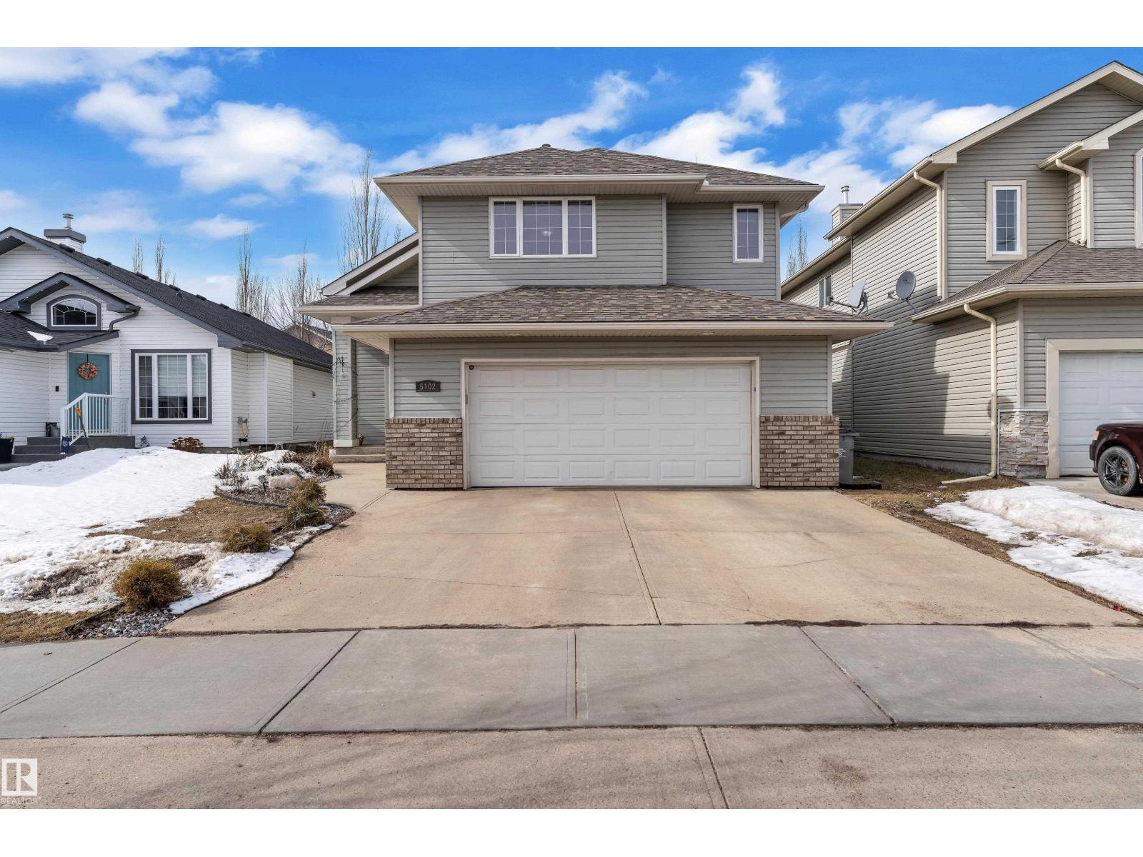5102 62 ST, beaumont, Alberta