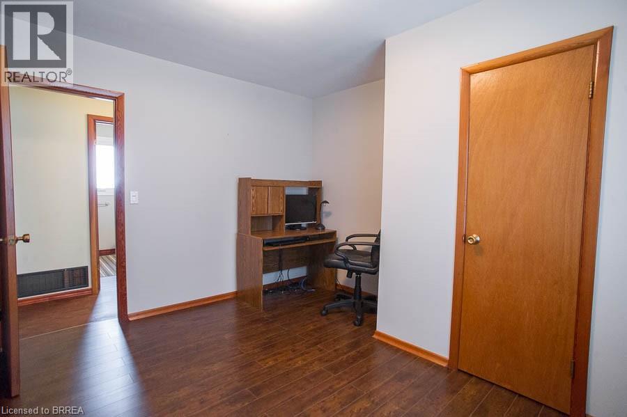 120 Henry Street, Brantford, Ontario  N3S 5C7 - Photo 14 - 40814865