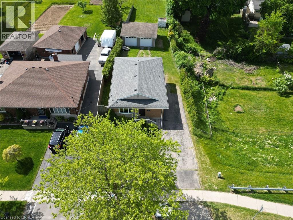 120 Henry Street, Brantford, Ontario  N3S 5C7 - Photo 23 - 40814865