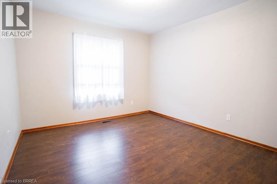 120 Henry Street, Brantford, Ontario  N3S 5C7 - Photo 9 - 40814865