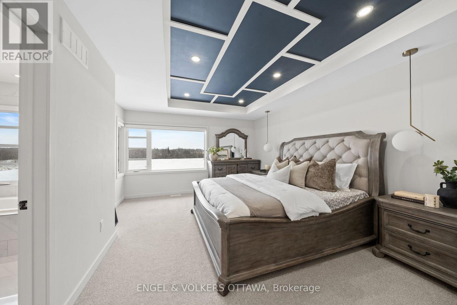 250 Shuttleworth Drive, Ottawa, Ontario  K1T 0T4 - Photo 19 - X12919826