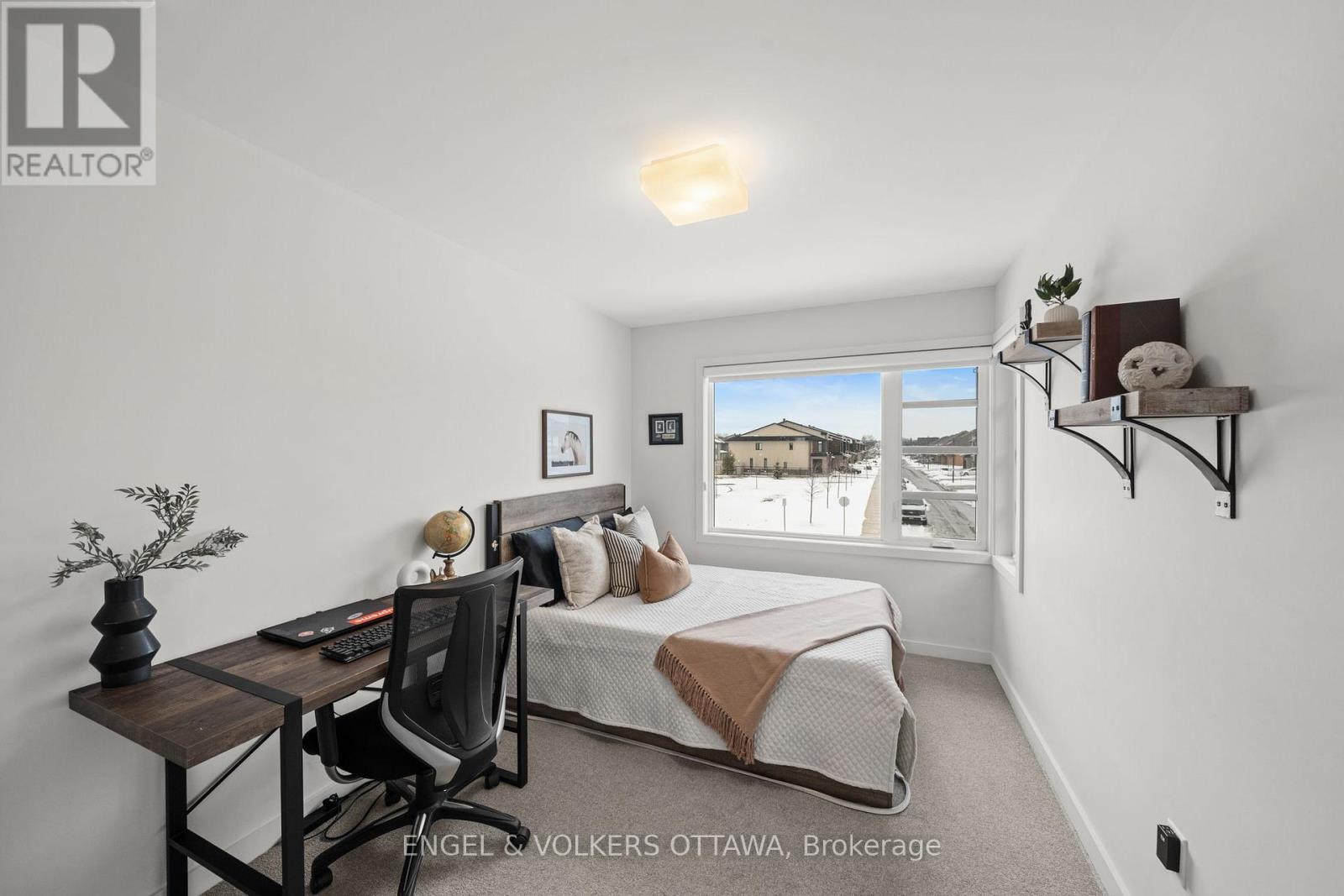 250 Shuttleworth Drive, Ottawa, Ontario  K1T 0T4 - Photo 23 - X12919826